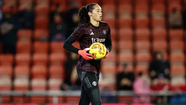 Фэллон Таллис-Джойс — номинант на премию PFA «Игрок года среди женщин»