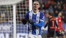 Кике Гарсия ожидает звонка: будущее нападающего «Алавеса» на распутье

