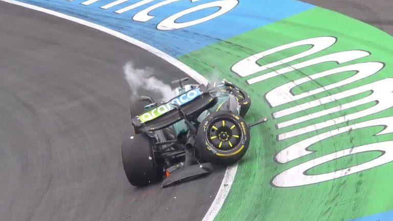 Лэнс Стролл попал в аварию во время второй тренировки ГП Нидерландов