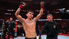 Баутиста уверен в победе над Нурмагомедовым на UFC 321