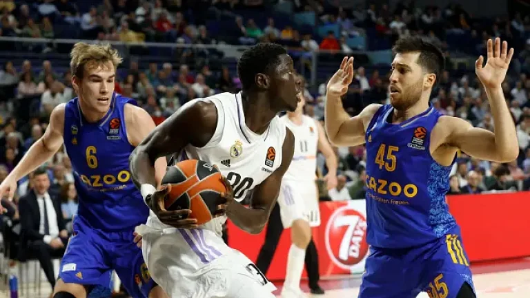 Новичок «Атланты» Эли Ндиайе покинул лагерь сборной Испании из-за травмы