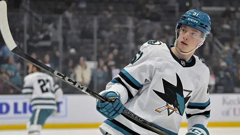 «Шаркс» победили «Дакс» в матче молодых игроков