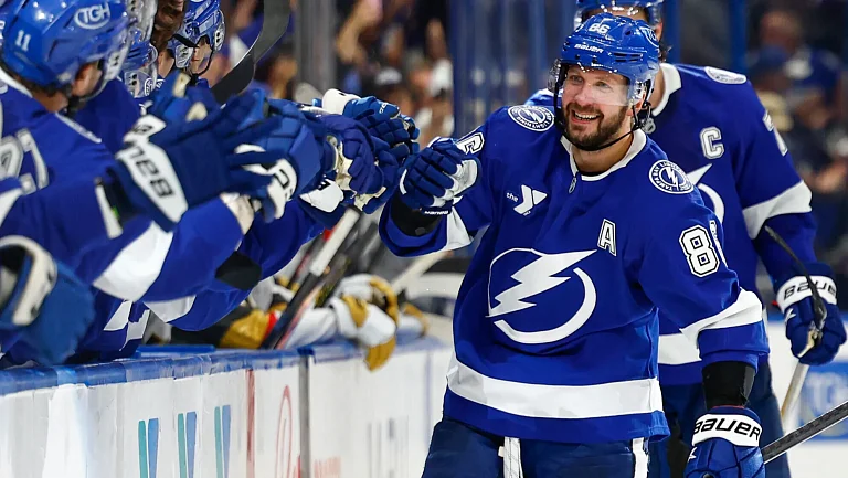 Гол и ассист Кучерова помогли «Тампе» разгромить «Филадельфию»