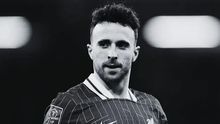 «Ливерпуль» навсегда вывел из обращения номер 20 Диогу Жоты