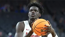 «Чикаго Буллс» подписали центрового Мухамеда Гуйе