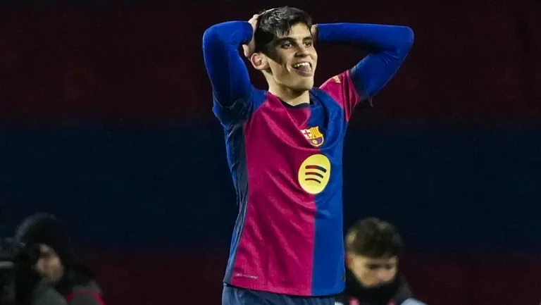 Жерар Мартин отказался покидать «Барселону» несмотря на предложения