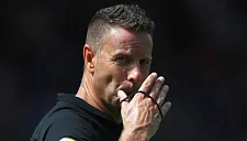 Арбитр Ван Букел снова у руля — и снова в матче с испанцами