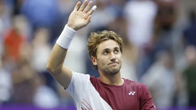 Рууд в трёх сетах обыграл Офнера и вышел во второй круг US Open