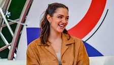 Медведева рассказала, как строит отношения при загруженном графике