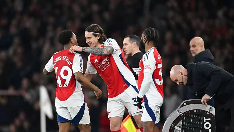 Калафьори может вынудить Льюиса-Скелли сменить позицию