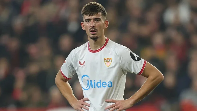 «Севилья» хочет «поторговаться» с ЦСКА за защитника Саласа