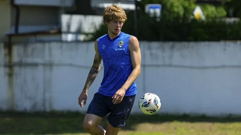 «Сочи» объявил о переходе Руслана Шагиахметова в «Волгу»