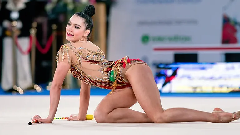 Лала Крамаренко надеется получить разрешение на выступления от FIG