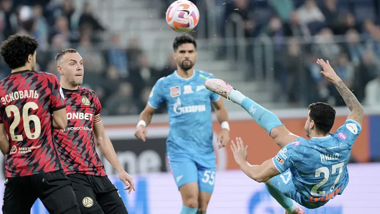 Отменённый вылет «Акрона» в Петербург грозит срывом матча с «Зенитом»