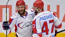 Бабенко сравнил эмоциональный уровень Радулова и Овечкина