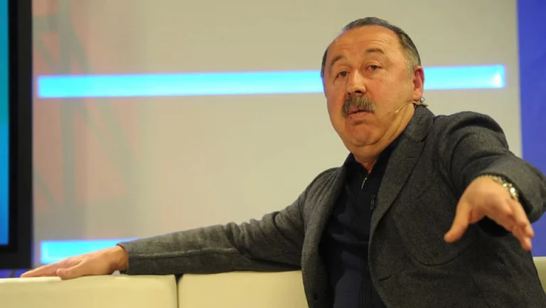 Газзаев раскритиковал «Спартак» за поиск иностранного тренера: «Это унизительно»
