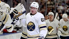 «Колорадо Эвеланш» подписали контракт на год с  Виктором Олофссоном