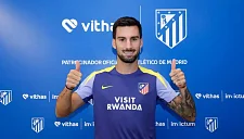 Алекс Баэна выбыл на месяц из-за операции