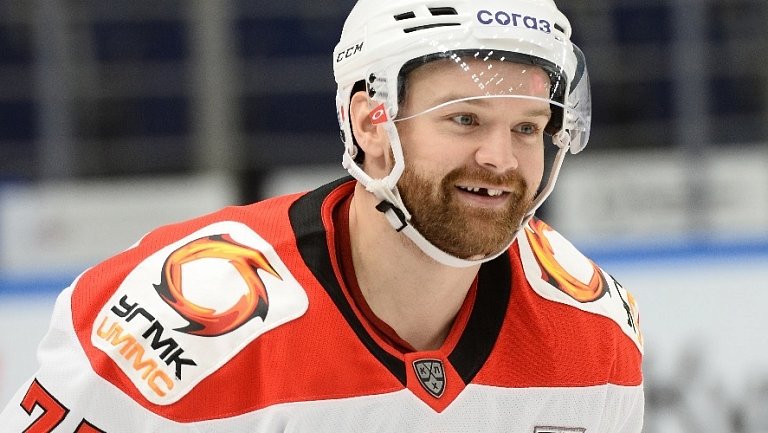 Стефан да Коста — о достижении 500 очков в КХЛ: «Горжусь этим»