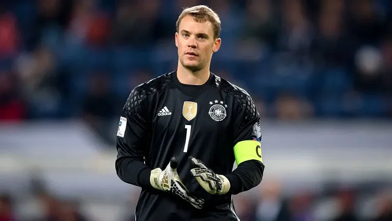 Немцы отвергли возвращение Нойера в сборную