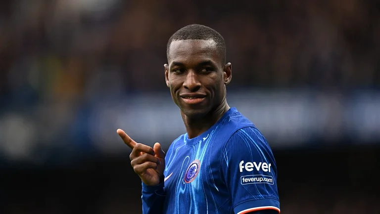 В списке возможных трансферов «Милана» снова появился Джексон