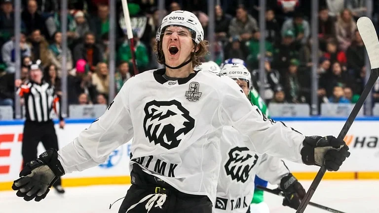 Ванкуверский журналист дал прогноз по игре Кравцова в НХЛ