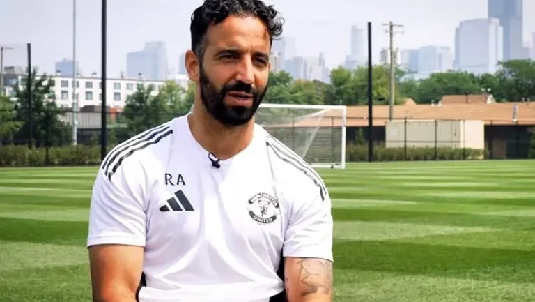 Аморим укрепляет «Юнайтед» перед матчем с «Арсеналом»