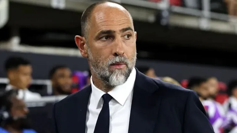 У «Ювентуса» могут возникнуть проблемы  с фланговыми полузащитниками
