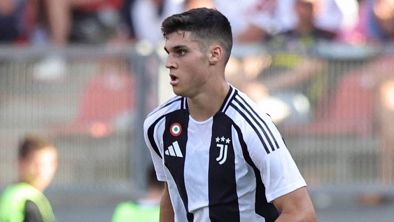 Савичевич посоветовал игроку «Ювентуса» Аджичу уйти в аренду
