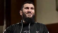 Артур Бетербиев нацелился на третий поединок с Дмитрием Биволом