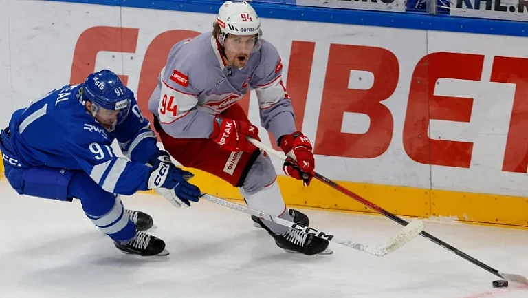 «Спартак» одержал 500-ю победу в КХЛ в матче с московским «Динамо»