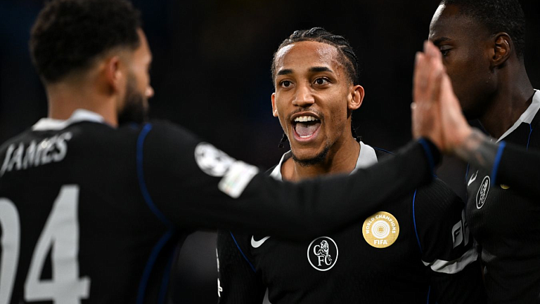 «Челси» — «Наполи»: Дубль Жоао Педро принёс гостям победу