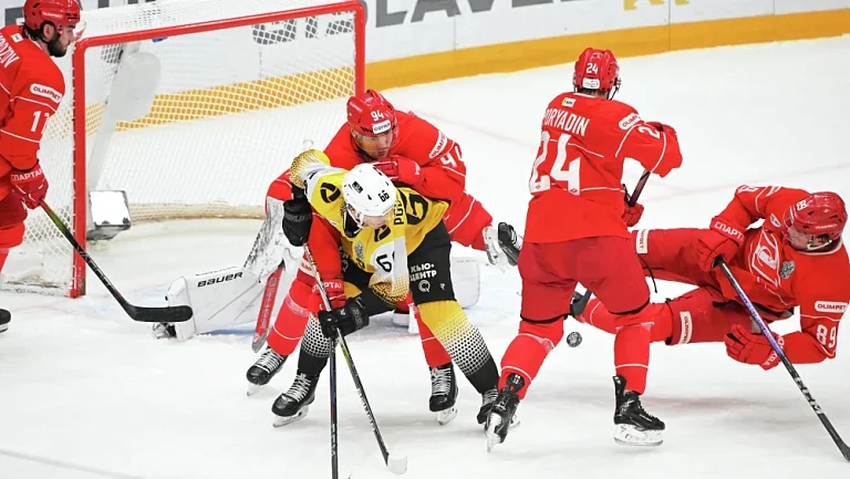 Расписание матчей КХЛ на 2 февраля: «Северсталь» сыграет со «Спартаком»