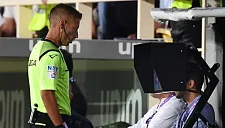 Эксперт нашел грубую ошибку в решении отменить пенальти в пользу «Милана»