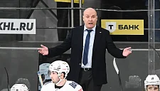 Бывший тренер сборной России высказался о конфликте Разина и Исакова в КХЛ