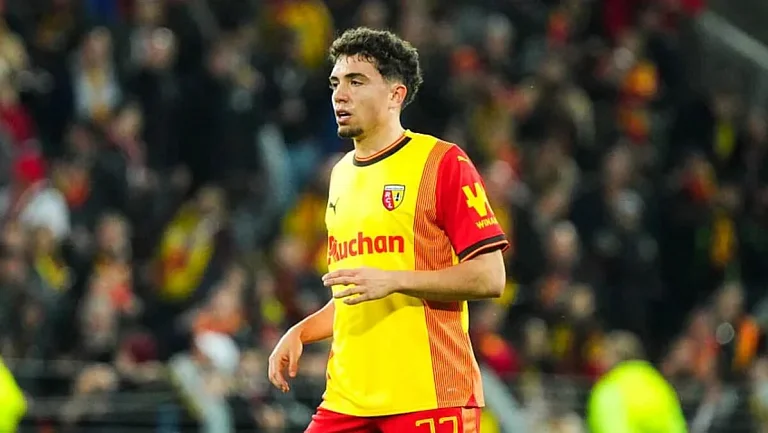 Эль-Энауи стал игроком «Ромы»