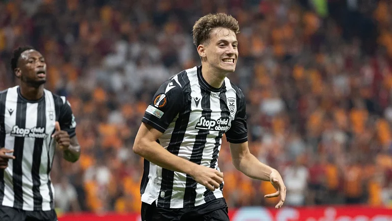 Трансфер Константеллиаса в «Штутгарт» под угрозой срыва