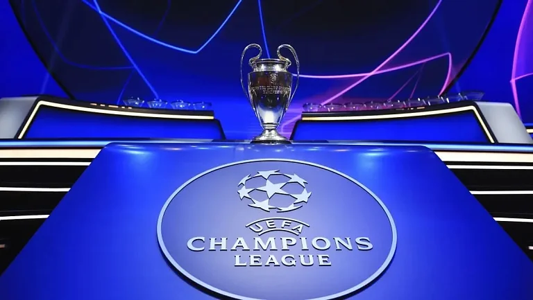 «Славия» потребовала убрать флаг ЛГБТ перед матчем Лиги чемпионов