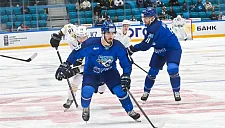 Тренер «Барыса» Кравец рискует потерять волосы в матче с «Локомотивом»