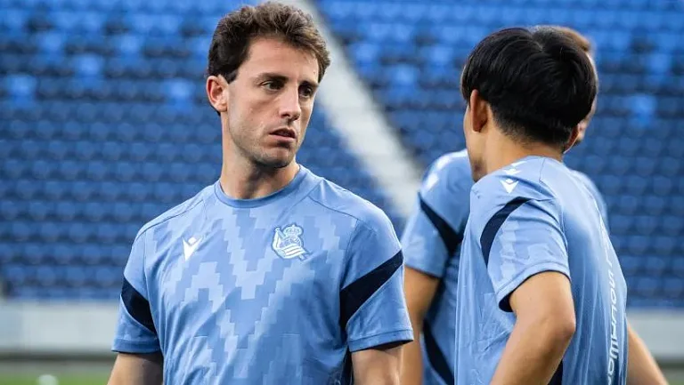 Альваро Одриосола не нашёл клуб и остаётся в «Реал Сосьедад»