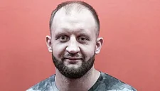 Хрюнов хочет сказать, что Емельяненко планирует выйти на бой против Монсона