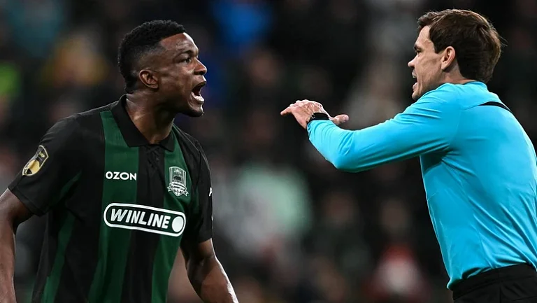 Бывший арбитр ФИФА раскритиковал Кордобу за симуляцию