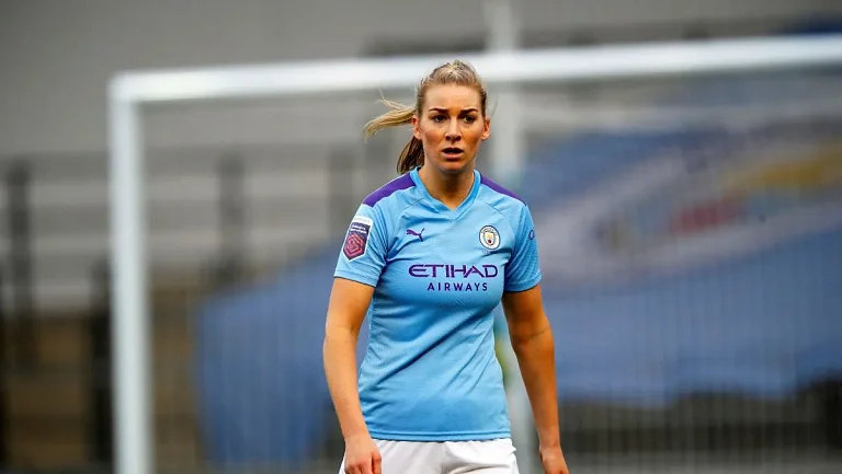 «Ливерпуль» подписал контракт с Джеммой Боннер