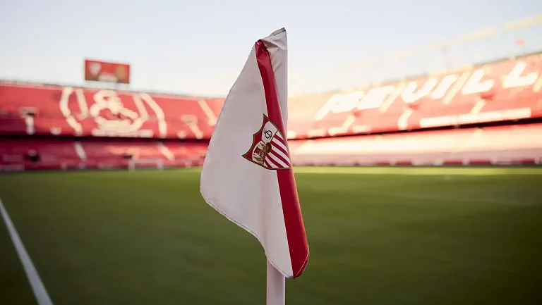 «Севилью» могут продать в 2026 году из‑за долга в € 200 млн