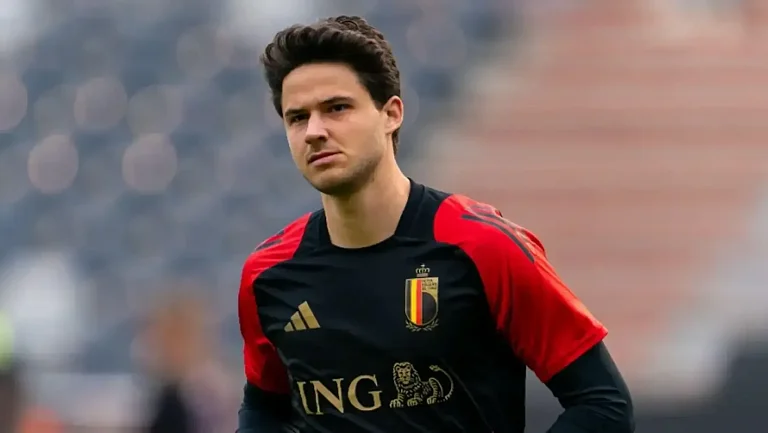 Ламменс не сразу станет основным вратарем в МЮ