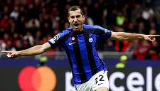 Генрих Мхитарян получил почётную награду «Джентльмен Интера»