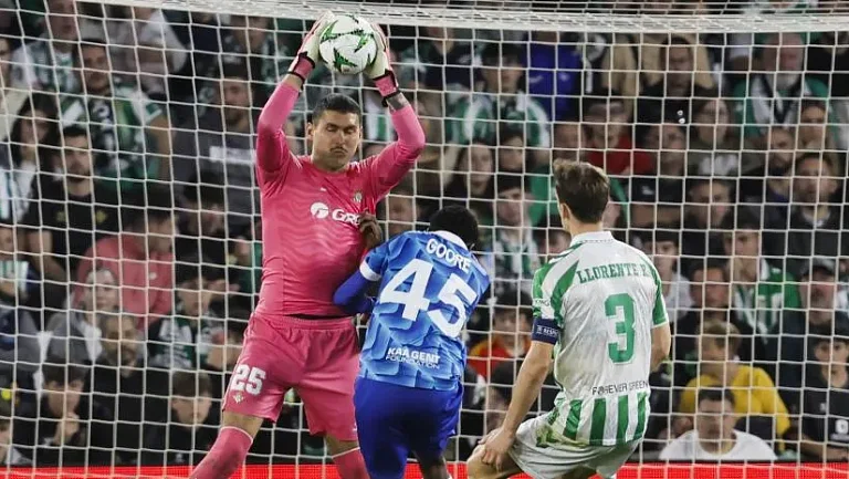 Голкипер Фран Вьейтес покидает «Бетис»