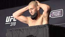 Хамзат Чимаев сделал вес перед боем с Дрикусом Дю Плесси на UFC 319