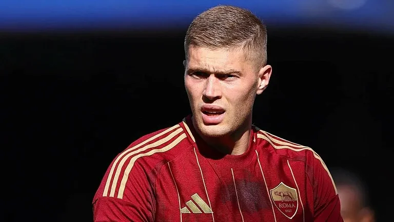 «Рома» хочет избавиться от украинца  Артёма Довбика уже в январе