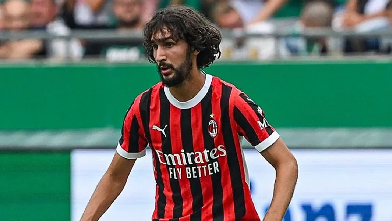 Трансфер Адли из «Милана» в «Аль-Шабаб» почти завершен — Романо